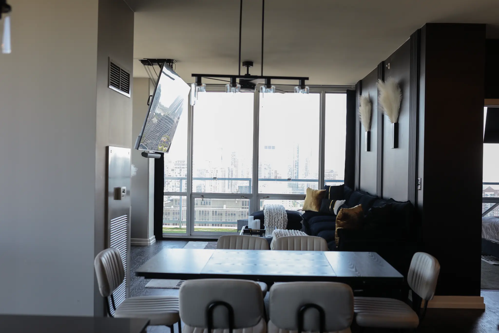 Zenith Studio - Work Space