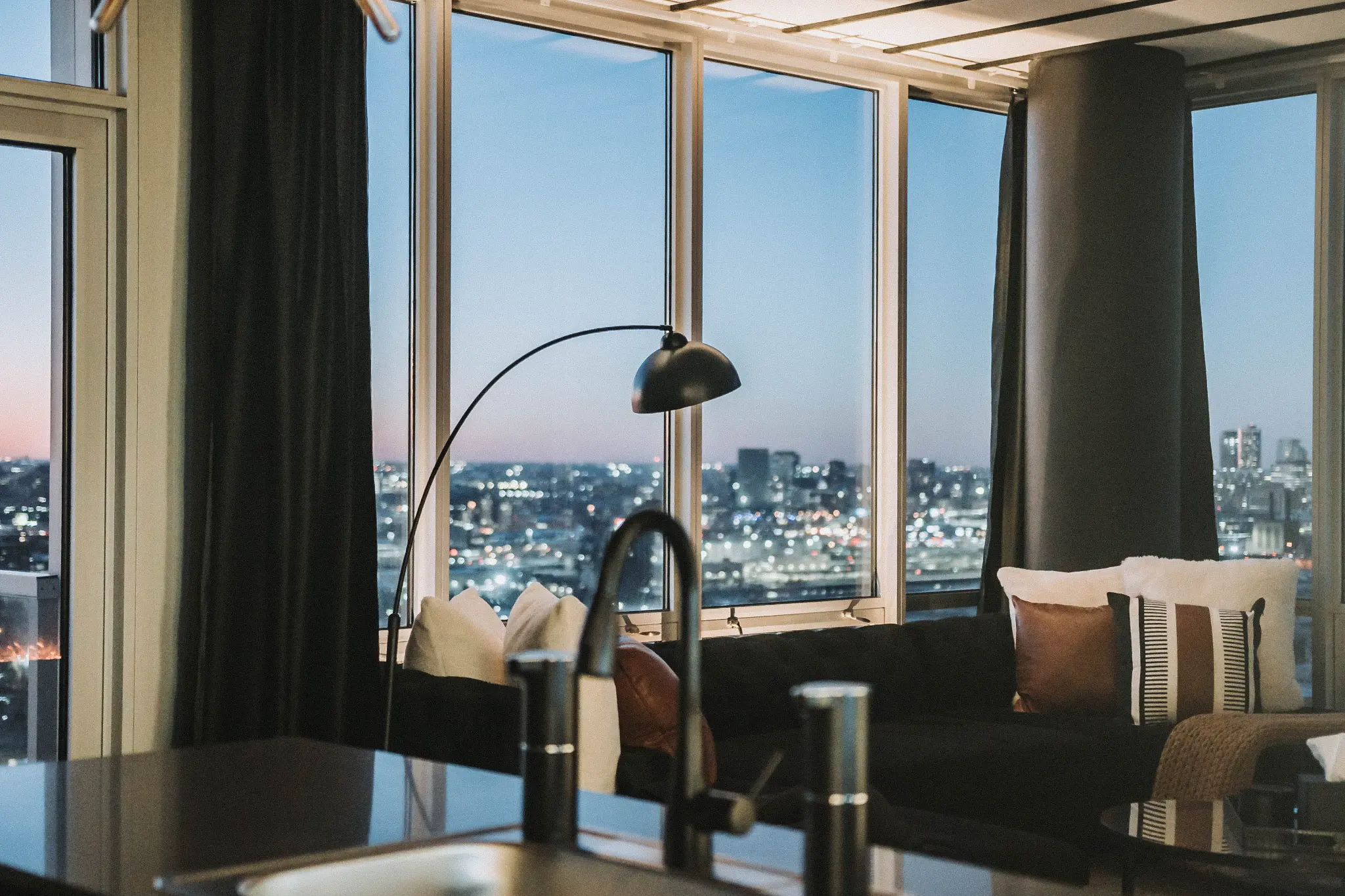 Maven Studio - Sophisticated Space